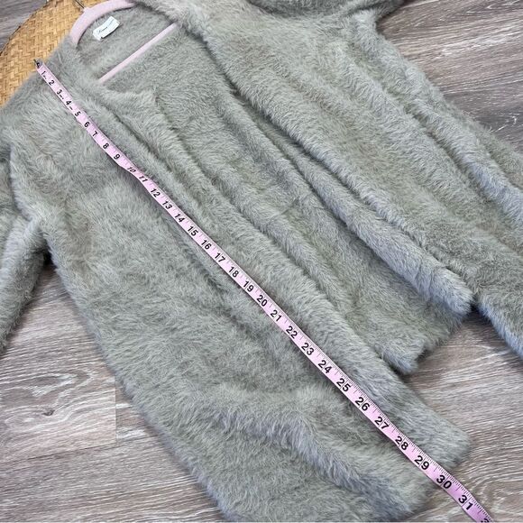 Lovers + friends gray kappa eyelash fuzzy open front cardigan - Picture 7 of 9